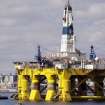 abdnin-petrol-sondaj-kulesi-sayisinda-azalma-EZCn7DgG.jpg