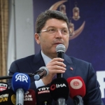 adalet-bakanindan-imamoglunun-gozaltina-alinmasina-iliskin-aciklama-CvF7IVRW.jpg