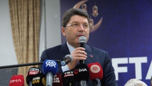 adalet-bakanindan-imamoglunun-gozaltina-alinmasina-iliskin-aciklama-CvF7IVRW.jpg
