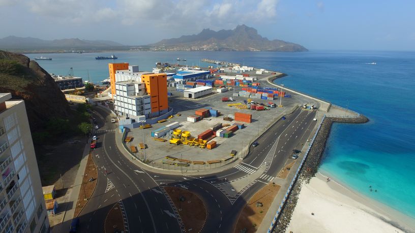 global-ports-mindelo-kruvaziyer-limanini-portfoyune-ekledi-LYMPKMMz.jpg