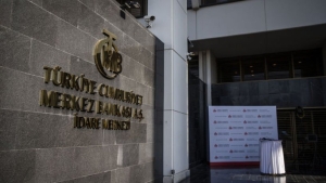 iki-yabancidan-tcmb-hazirandan-sonra-gevsemede-frene-basacak-tahmini-KC8nT58Y.jpg