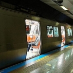 imamogluna-gozalti-karari-sonrasi-bazi-metro-seferleri-durduruldu-J71VNZOU.jpg