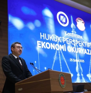 spkdan-hukukculara-ekonomi-okuryazarligi-konferansi-fsD28f2M.jpg