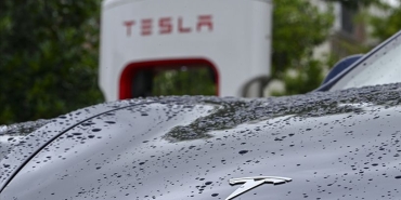 teslanin-almanyadaki-dusus-ivmesi-suruyor-e2LE2WVD.jpg