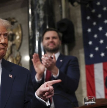 trump-rekor-ticaret-acigini-yorumladi-bunu-degistirecegim-jFJB3N1R.jpg