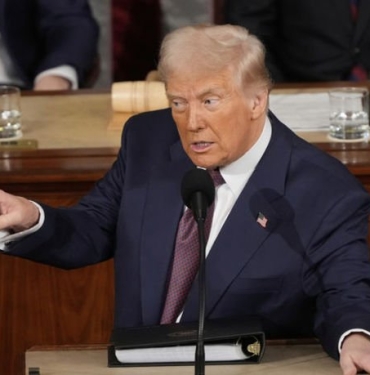 trump-trudeau-vergi-anlasmazligi-konusunu-iktidarda-kalmak-icin-kullaniyor-D9WiIrRU.jpg