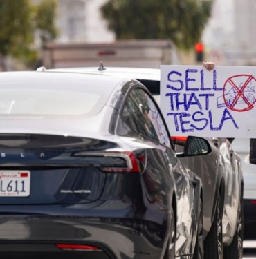 trump-uyardi-tesla-saldirilarina-karisanlara-20-yila-kadar-hapis-cezasi-GiyqO4A3.jpg