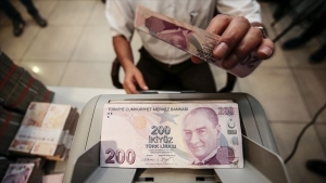 tuketici-kredi-buyumesi-sert-dustu-gpiHQCVX.jpg
