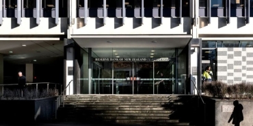 yeni-zelanda-merkez-bankasi-faiz-indirdi-zBRTwqRS.jpg