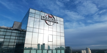 eximbank-yurt-disi-finansman-temin-etti-kcwL9rSa.jpg