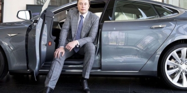 musk-abd-cin-ticaret-savasi-teslanin-robot-uretimini-olumsuz-etkiledi-lTXz5Y8g.jpg