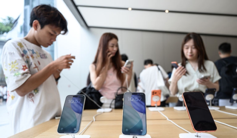 Apple Çin’de yine zirveye yerleşti