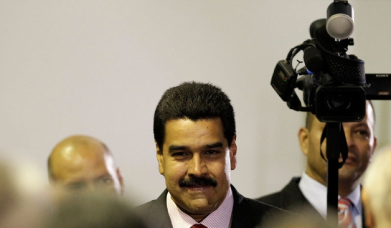 İsviçre Maduro’nun varlıklarını dondurdu