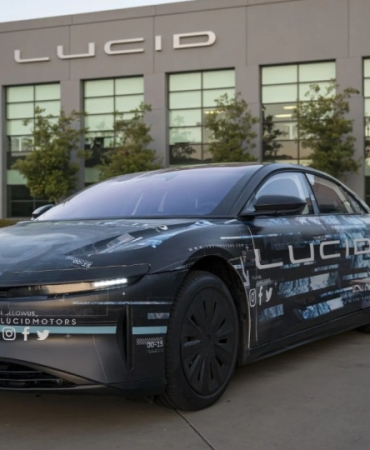 lucid-motors-2025te-elektrikli-arac-uretimini-iki-katina-cikardi-LlQXH3Kz.jpg