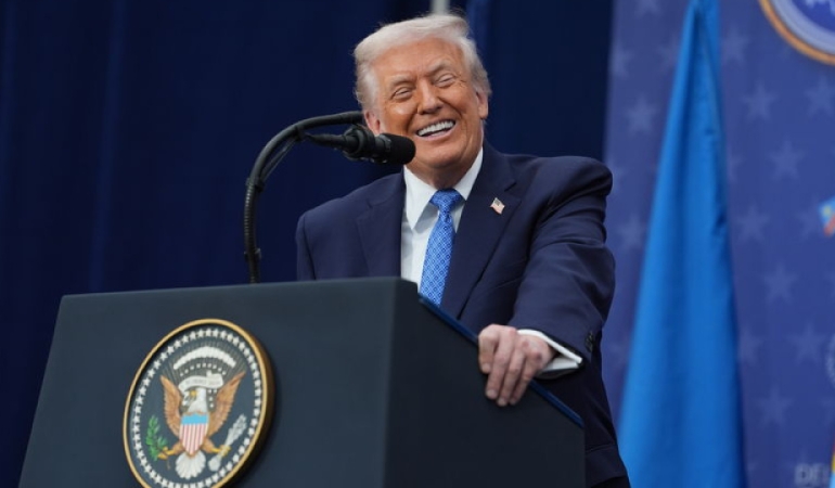 Trump, Grönland planını desteklemeyen ülkelere yönelik tarifeleri duyurdu