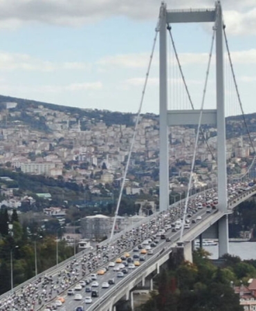 bayramda-otoyol-kopru-ve-toplu-tasima-ucretsiz-GgkfJvlM.jpg