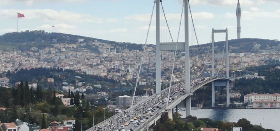 bayramda-otoyol-kopru-ve-toplu-tasima-ucretsiz-GgkfJvlM.jpg