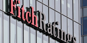fitch-abdde-bolgesel-ticareti-yapay-zeka-ve-tarifeler-belirliyor-FlS4euFm.jpg