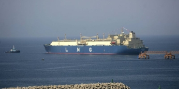 kuresel-lng-piyasasinda-savas-soku-alti-ayin-en-dusuk-seviyesinde-bxd9qlLZ.jpg