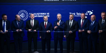 turk-telekom-5g-deneyim-merkezini-hizmete-acti-dHnmxvgi.jpg