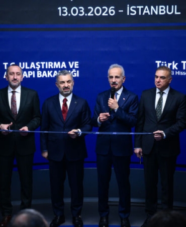 turk-telekom-5g-deneyim-merkezini-hizmete-acti-dHnmxvgi.jpg